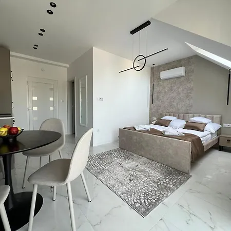 Astra Lux Appartement